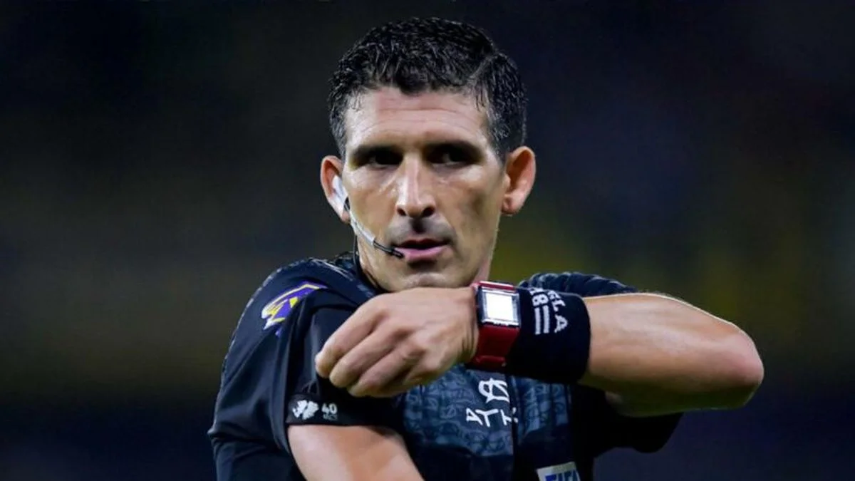 Polémicos árbitros para Gimnasia y Estudiantes para la fecha 9