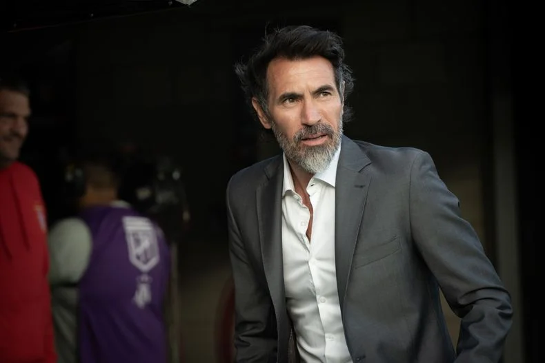 Eduardo Dom&iacute;nguez, entrenador del Pincha
