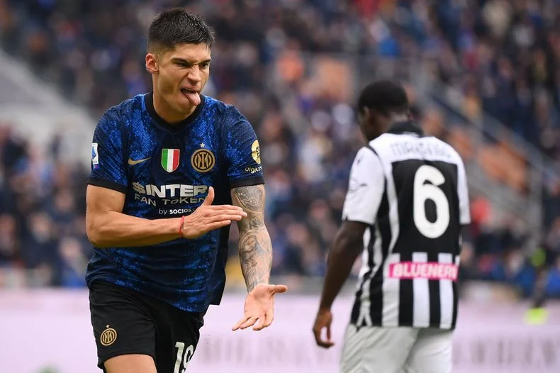 Joaquín Correa fue clave para que el Inter le empatara al Milan