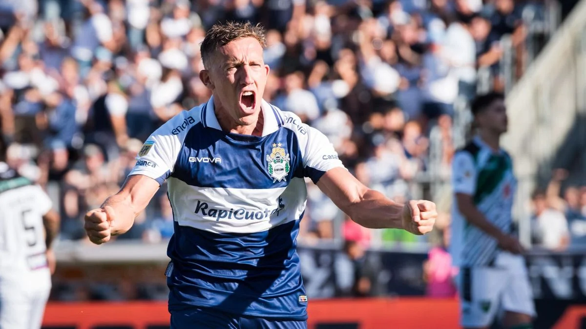 Gimnasia sufrió pero festejó un triunfo de seis puntos gracias a San Blasis