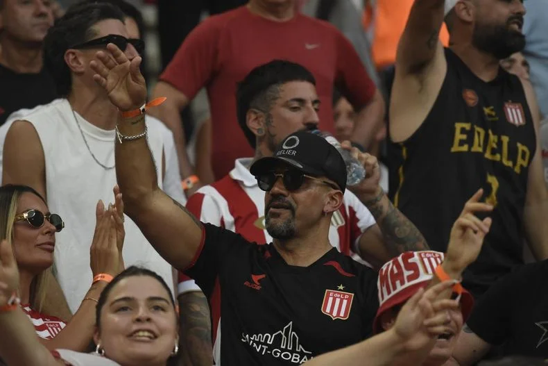 A Juan Sebastián Verón le salió redonda la jugada: Estudiantes campeón