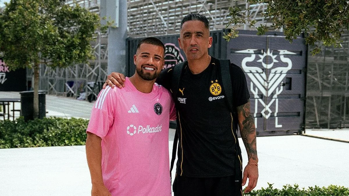 Jugaron en Gimnasia, fueron dirigidos por Maradona y se reencontraron en el Mundial de Clubes