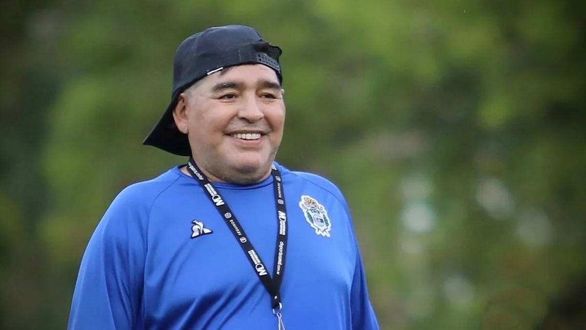 "Fue algo hermoso", Santiago Motorizado habló de cómo vivió el paso de Maradona por Gimnasia