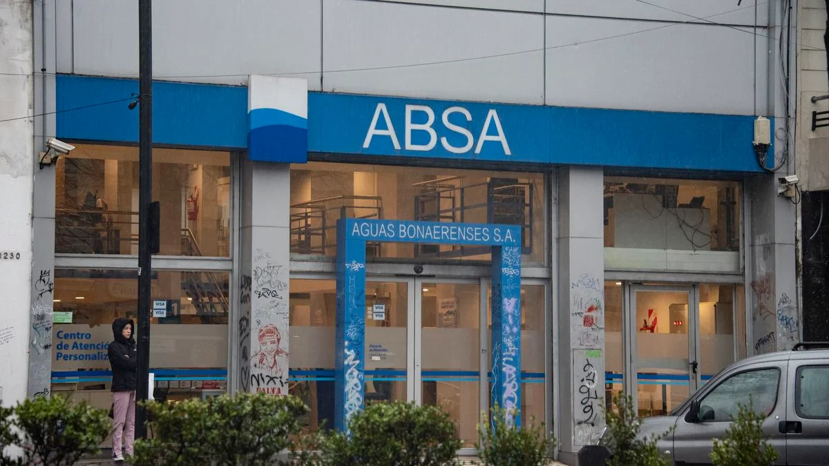 ABSA propuso un aumento de 40% y hubo reclamos de usuarios