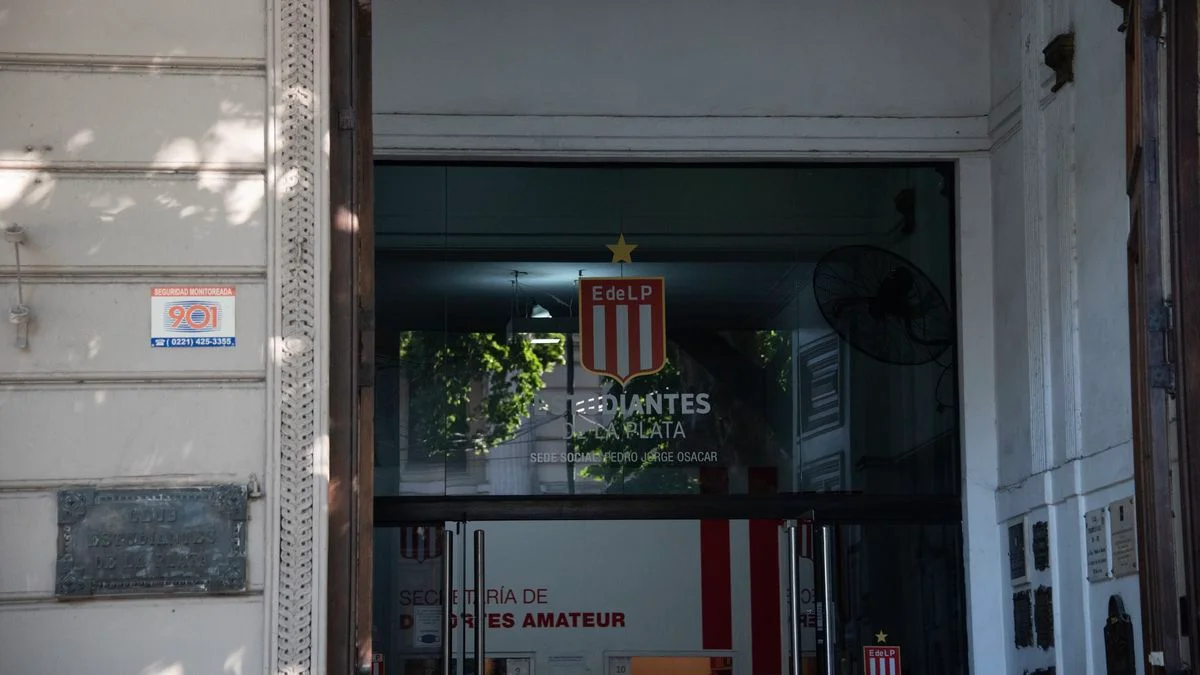 Indignación en Estudiantes: jugadoras del Handball denunciaron acoso sexual