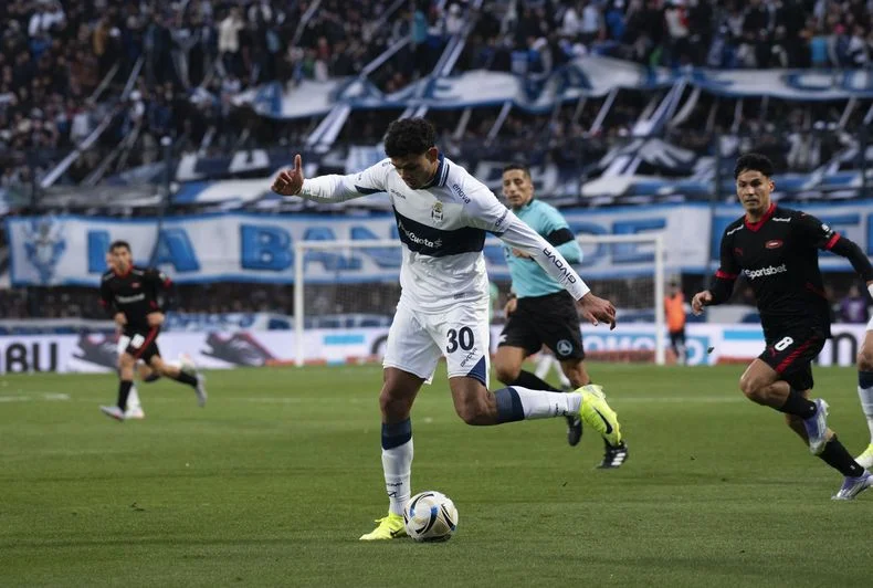 Jorge de As&iacute;s se recuper&oacute; y volvi&oacute; a ser convocado en la Reserva de Gimnasia