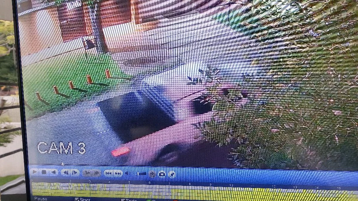 Alerta en City Bell por una camioneta que "persigue a vecinos"