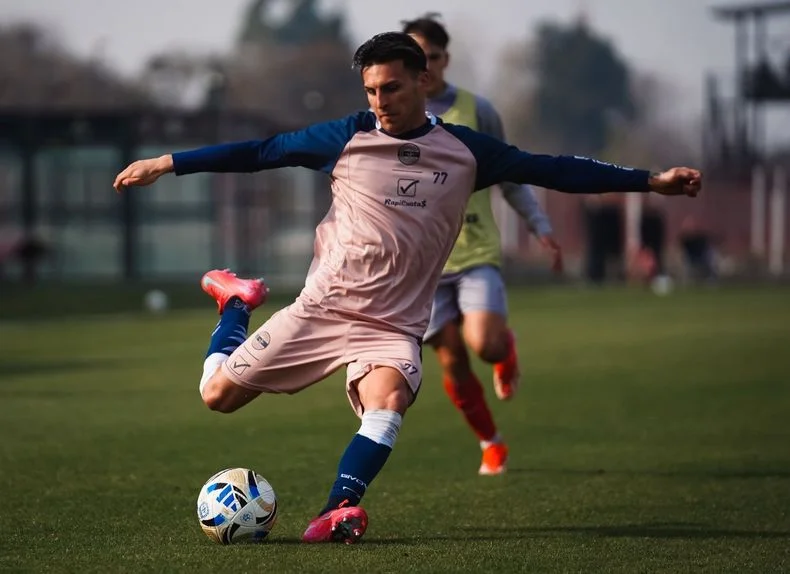 Maximiliano Zalazar ser&iacute;a titular en el debut de Gimnasia por el Torneo Clausura