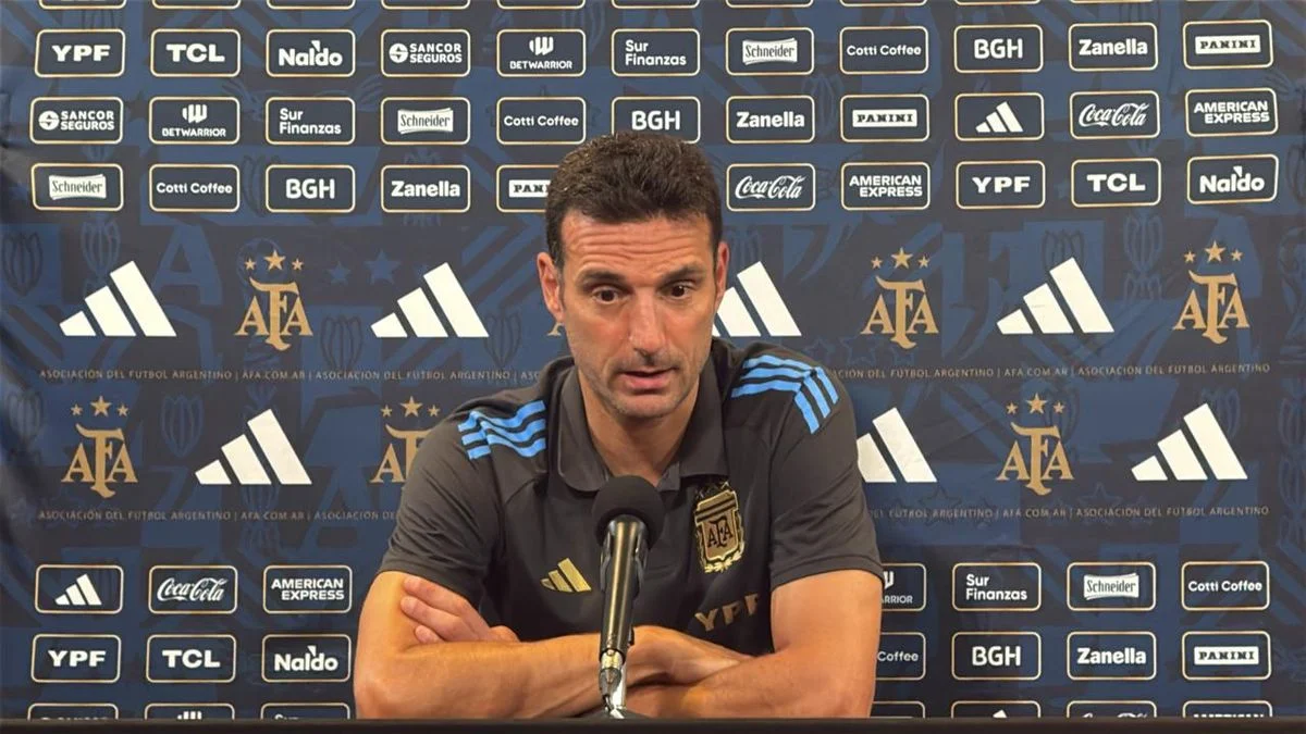 Lionel Scaloni: "Con esta camiseta todos los partidos son válidos y hay que jugarlos"