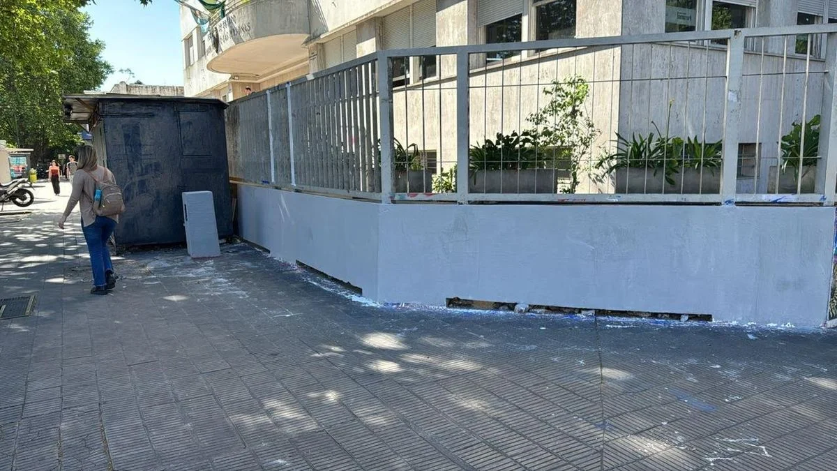 Aprevide, atento a las pintadas de las hinchadas de Estudiantes y Gimnasia
