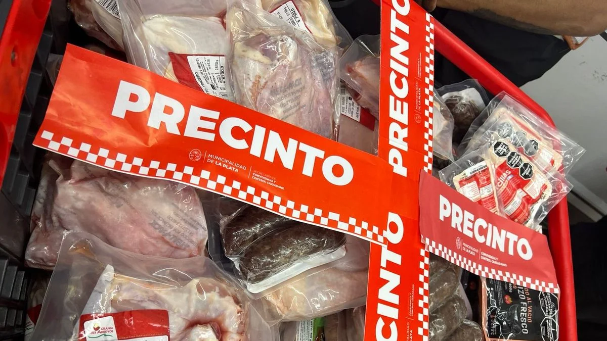 Clausuraron una sucursal del Supermercado Día: carne podrida, ratas y productos vencidos