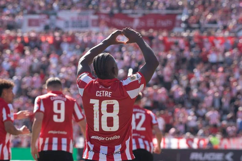 Estudiantes busca asegurar como mínimo la Sudamericana 2026