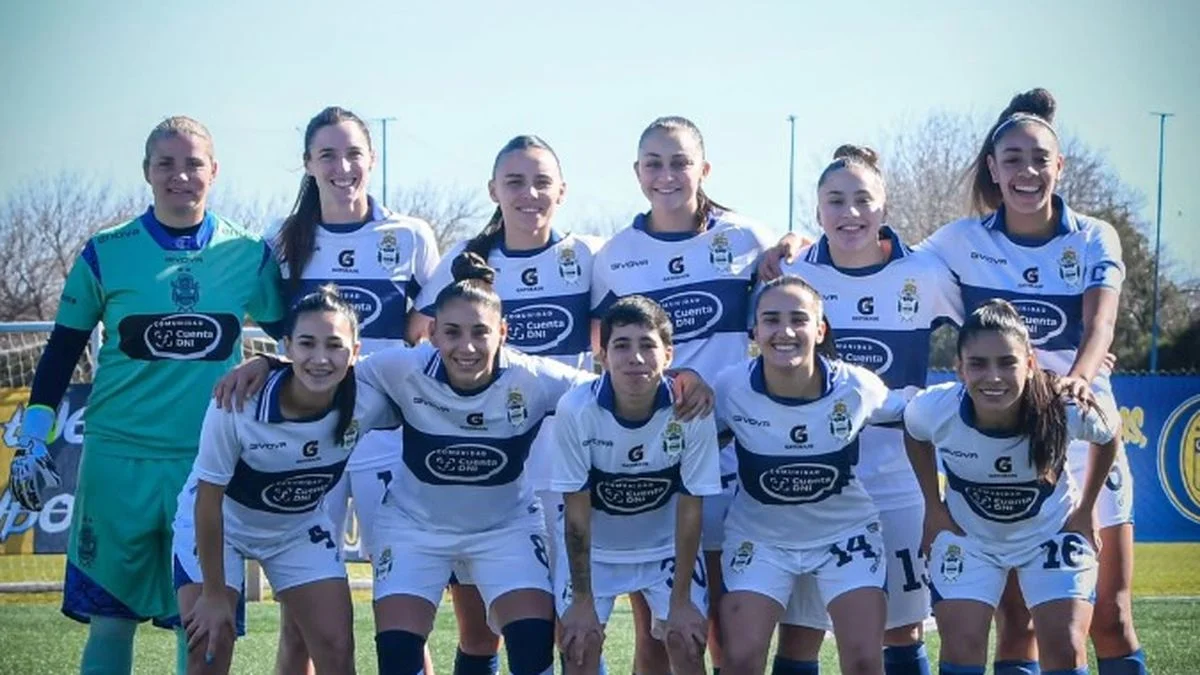 Gimnasia rescató el empate en la apertura del Femenino