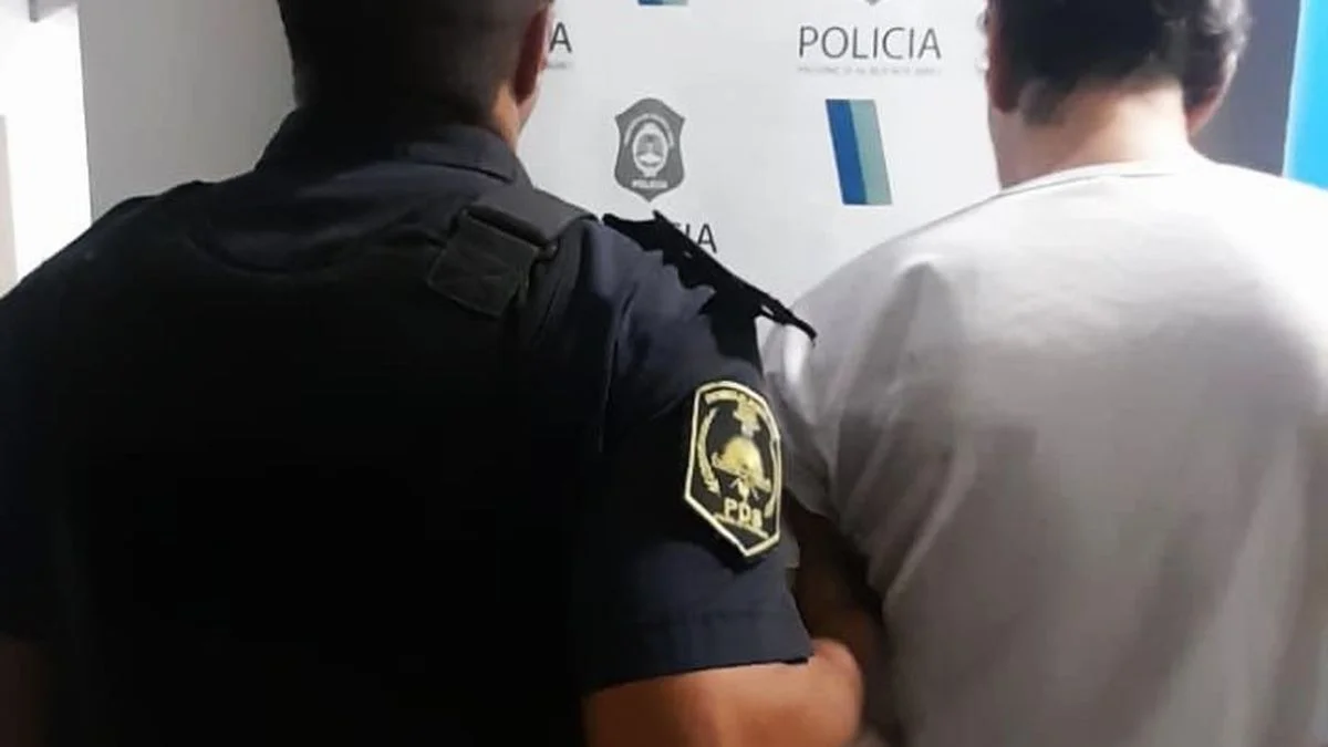 Discutió y golpeó a su hermana en Berisso