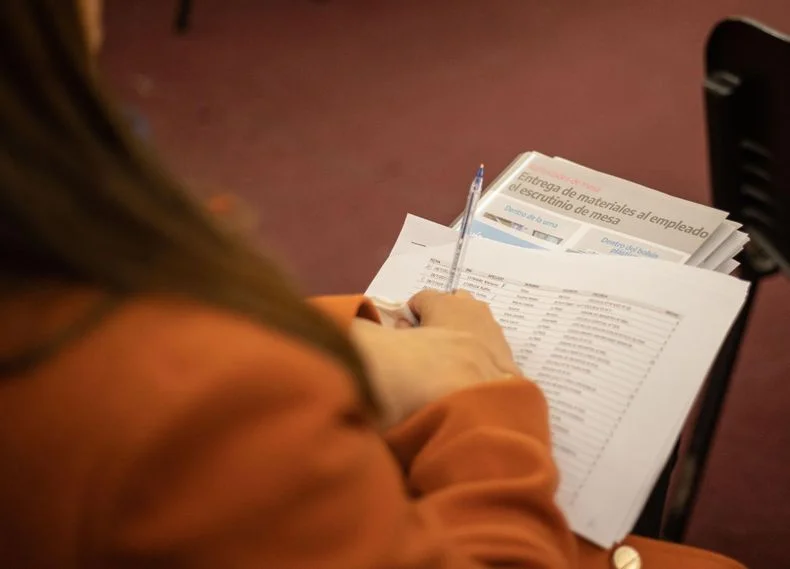 La Justicia Electoral da comienzo a las capacitaciones presenciales para autoridades de mesa en PBA