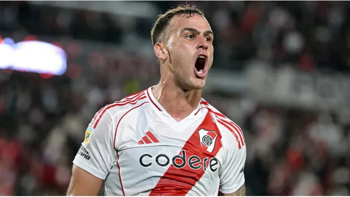 Estudiantes cerró a González Pirez y avanza por Enzo Copetti