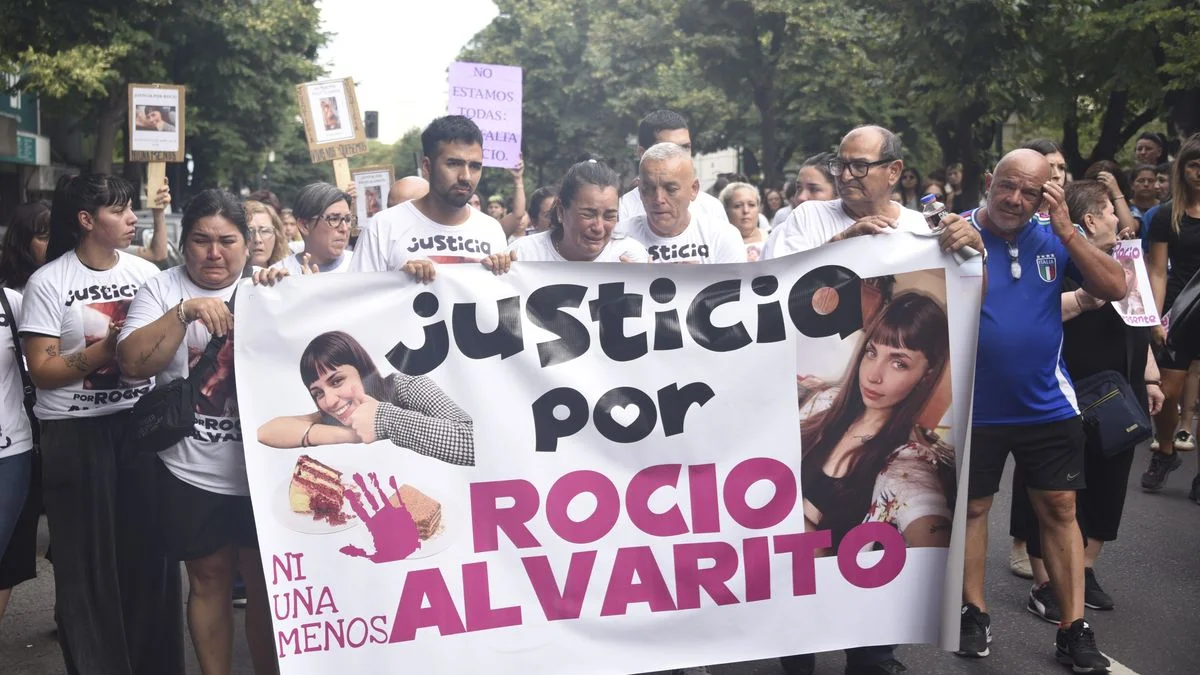 Familiares de Rocío Alvarito marcharon en La Plata para exigir Justicia