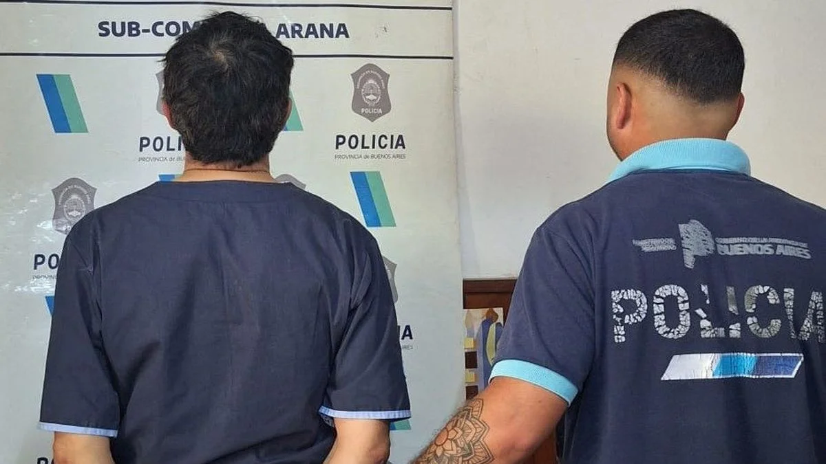 Es enfermero en el Hospital de Gonnet y está acusado de abusar de dos menores