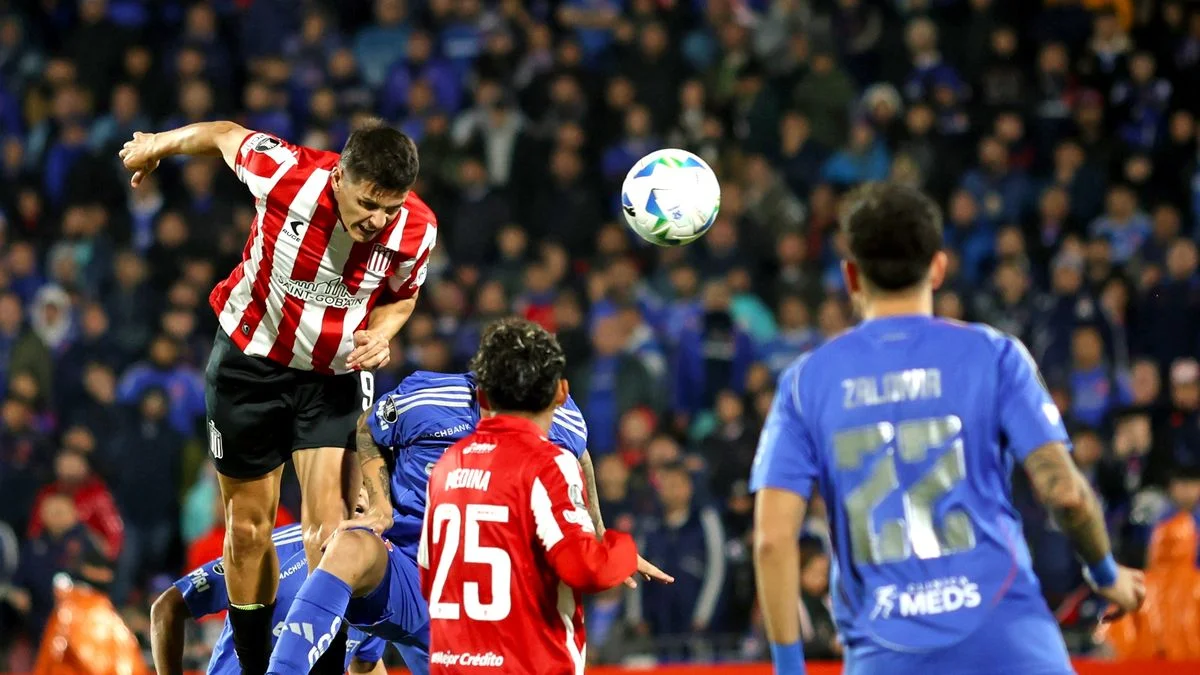 Estudiantes en lo más alto del grupo y ¿con copa asegurada?
