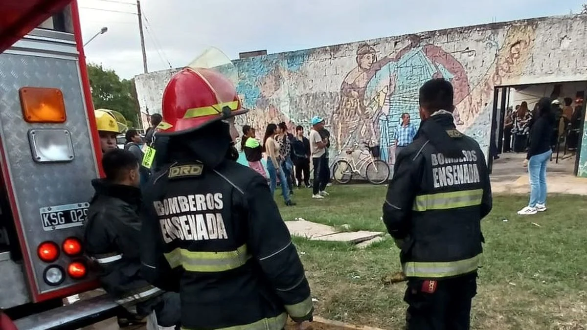 Se incendió una escuela en Punta Lara y la apagaron a baldazos