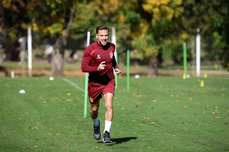 Ezequiel Piovi, uno de los regresos en Estudiantes de La Plata para el partido ante Argentinos Juniors.