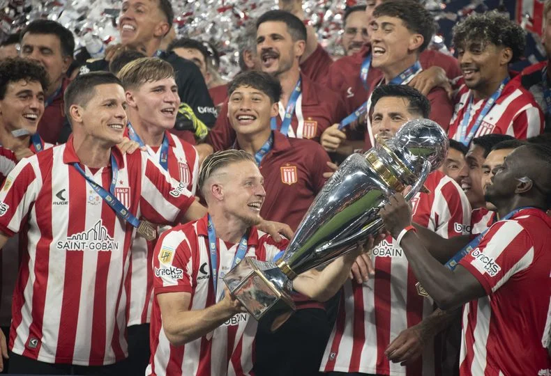 Racing busca revancha de aquella final perdida con Estudiantes&nbsp;