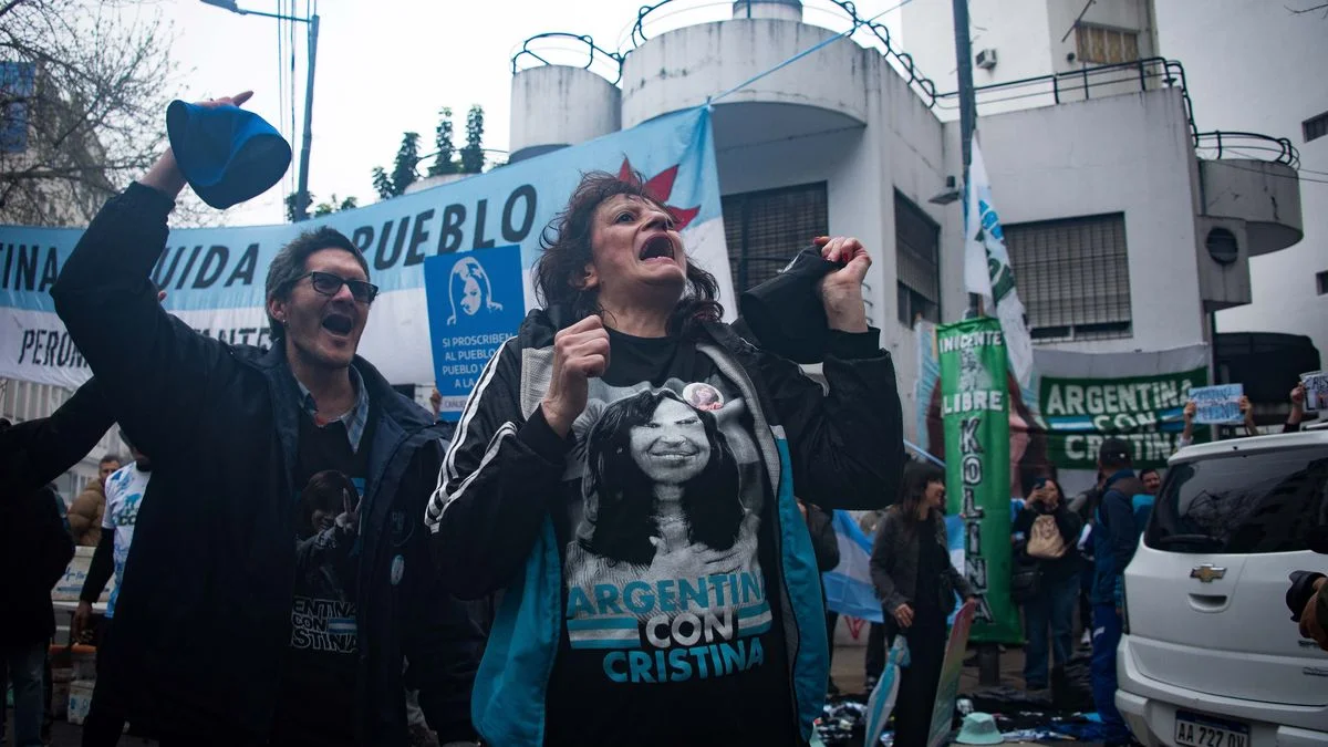 Importante movilización por los 100 días de Cristina presa
