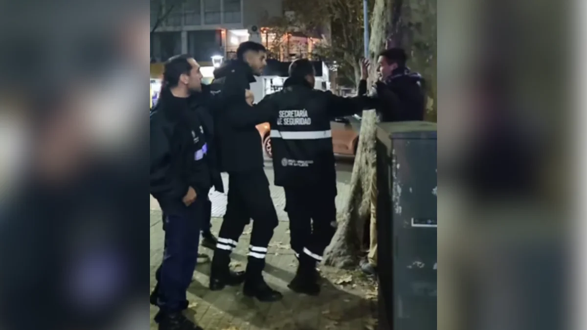 Tensión en La Plata: agentes de Seguridad agredieron a militantes kirchneristas