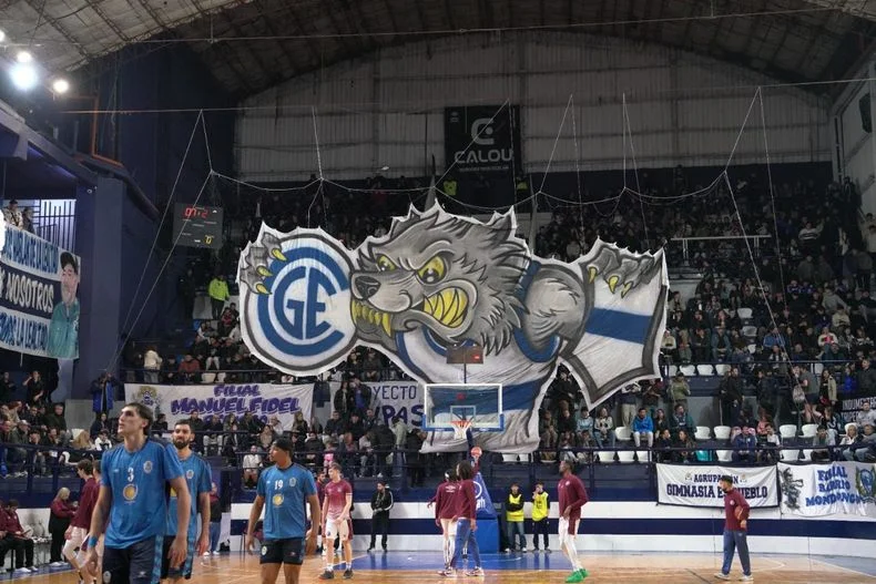 Gimnasia gan&oacute; en el Polideportivo V&iacute;ctor Nethol y forz&oacute; el cuarto juego de las semifinales de la Liga Argentina de B&aacute;squet