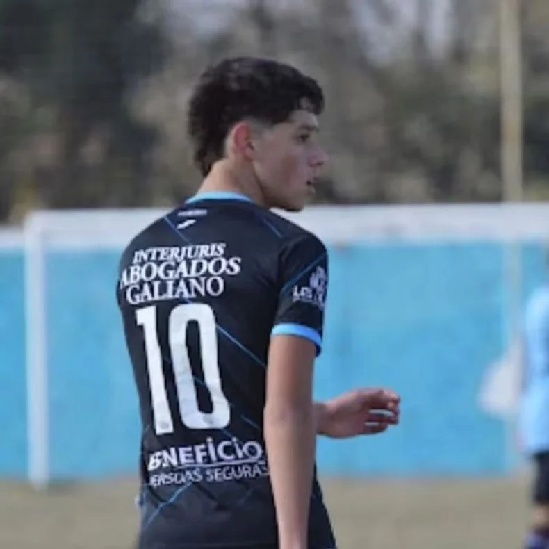 Sebasti&aacute;n Traverso muri&oacute; en un accidente en Ruta 2