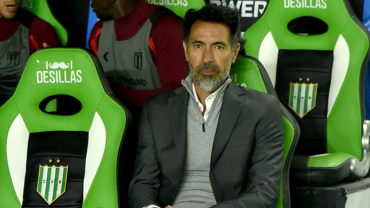 Eduardo Domínguez: "Marcos Rojo es un chico del club y tiene las puertas abiertas"