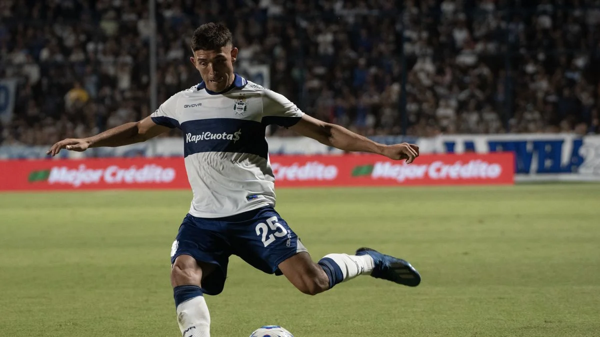 Alan Sosa podría volver a dejar Gimnasia