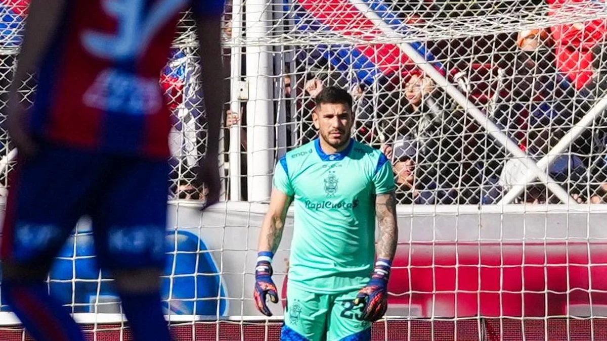 Nelson Insfrán, la seguridad del Gimnasia de Alejandro Orfila