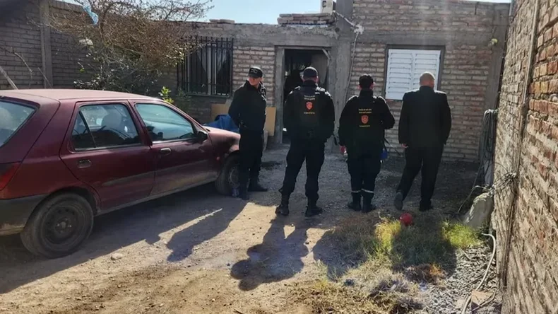 Se realizó un allanamiento en la vivienda del acusado