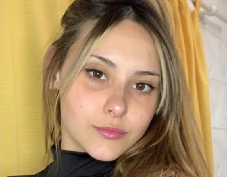"No merecías esto": triste despedida a la joven de Berisso fallecida