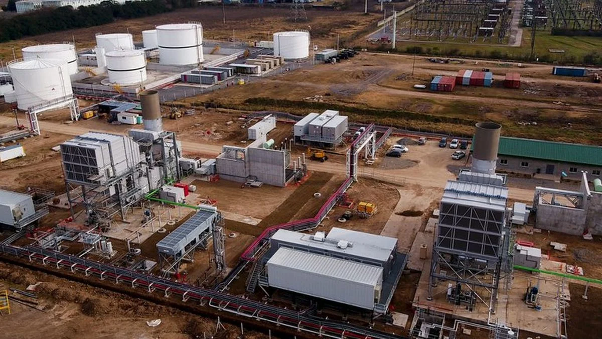 Brandsen: la empresa que busca instalar una termoeléctrica sobre Ruta 2 tuvo que cerrar una planta en Pilar