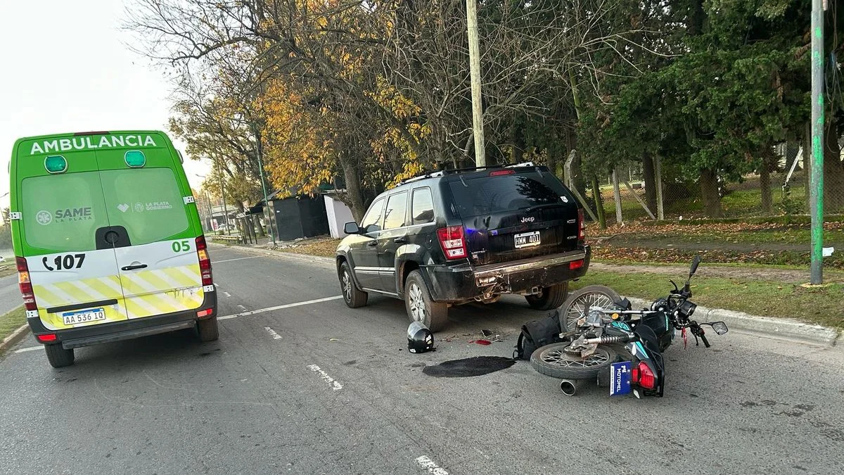 Un hombre se encuentra en grave estado tras sufrir un accidente de tránsito en Ringuelet