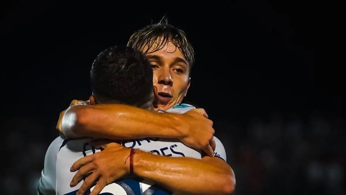 Gimnasia y una revelación en el comienzo del torneo