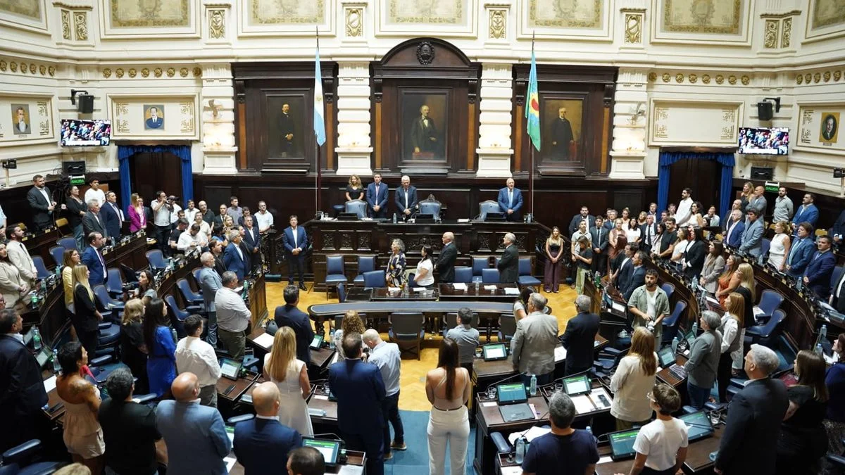 Diputados: otra novela por las comisiones