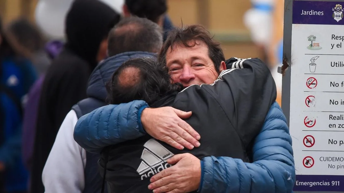 Gimnasia retoma su campaña contra el frío