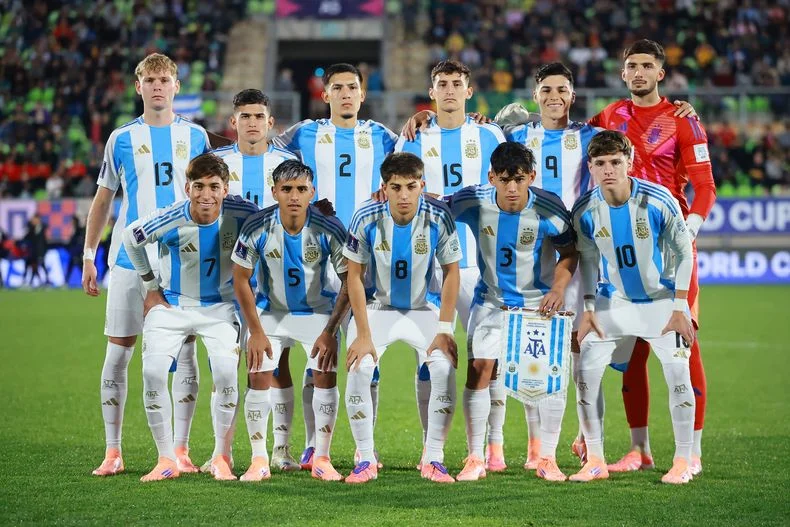 Con Valente Pierani desde el arranque, la Selecci&oacute;n Argentina Sub 20 va por los cuartos de final del mudnial