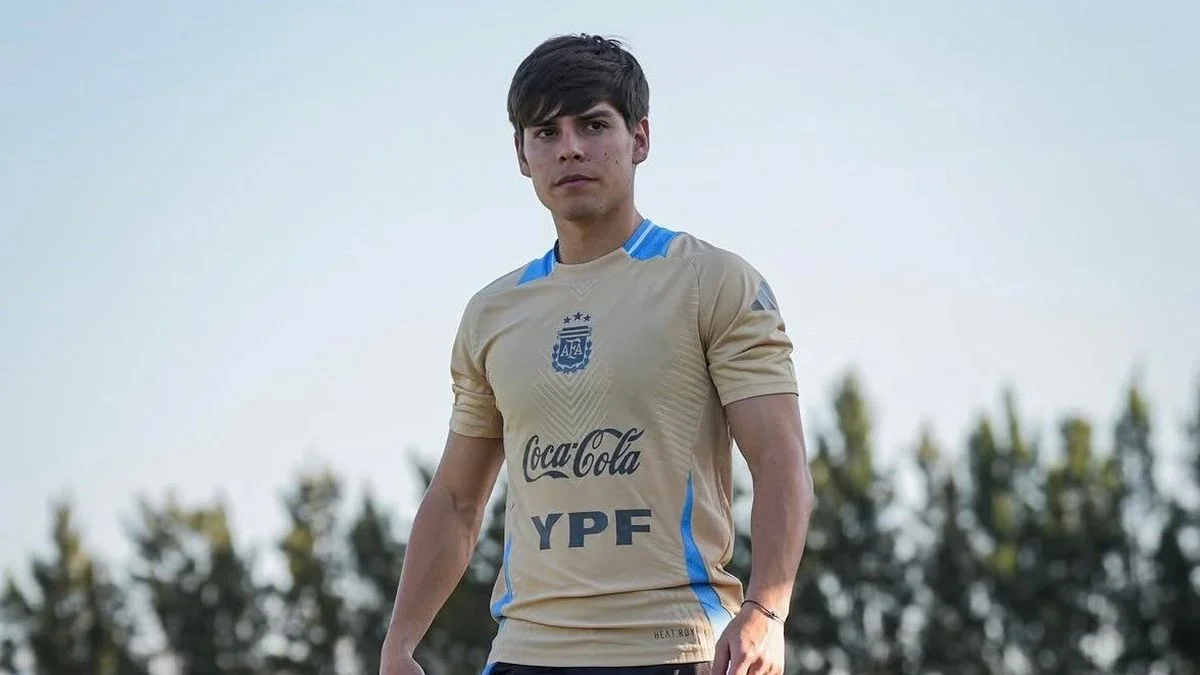 Con Benjamín Domínguez, la Selección Argentina se entrenó en Ezeiza