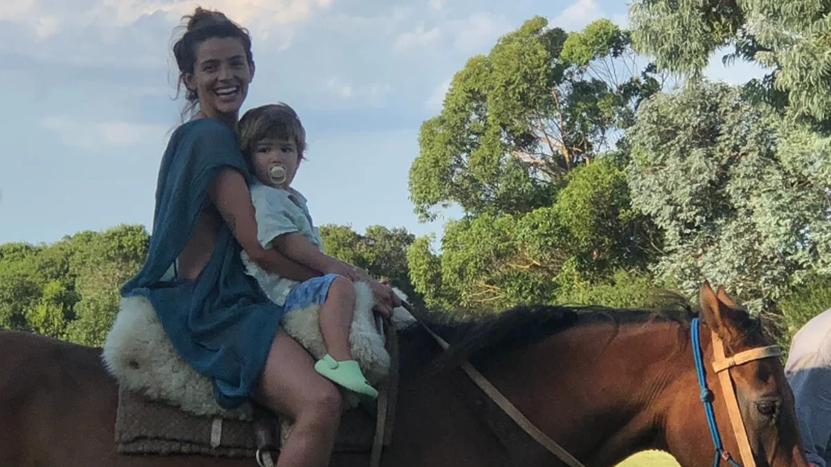 Calu Rivero y un sorprendente regalo para su hijo: "Queríamos que su vínculo fuera libre"