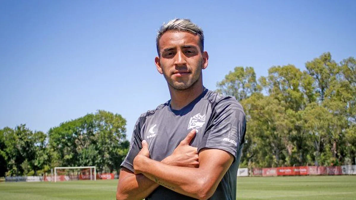Un jugador de Estudiantes, a préstamo al club del que es hincha