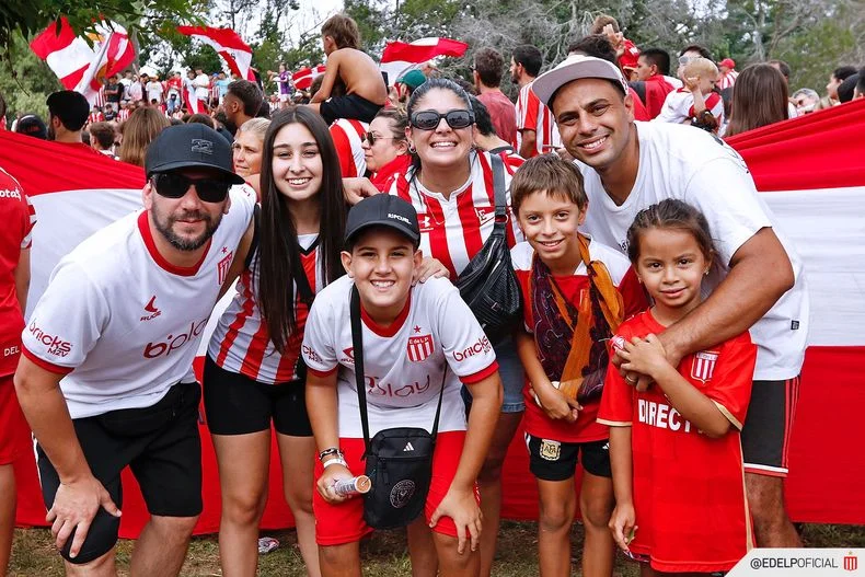 Estudiantes partir&aacute; al Bosque en las primeras horas de la tarde