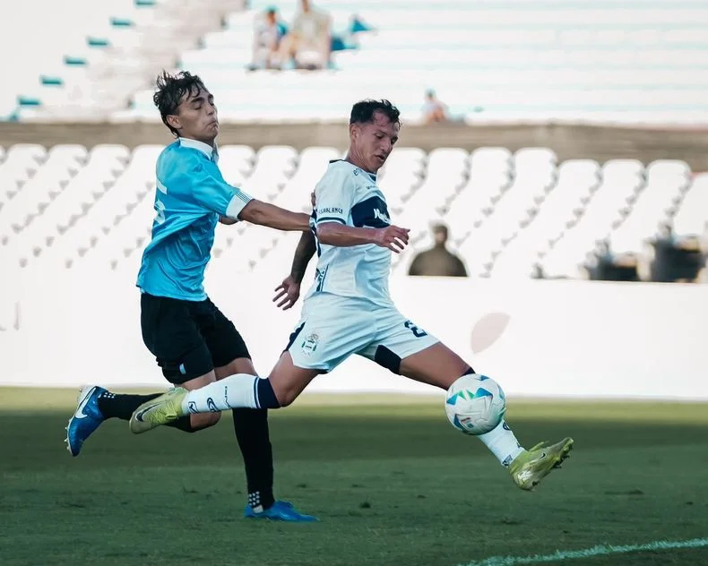 Sonr&iacute;e Gimnasia: En breve, Franco Torres podr&aacute; empezar a ser considerado por Alejandro Orfila