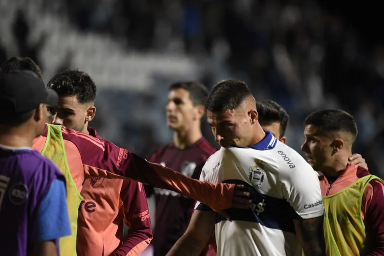 Gimnasia se encuentra a dos puntos del descenso por tabla anual