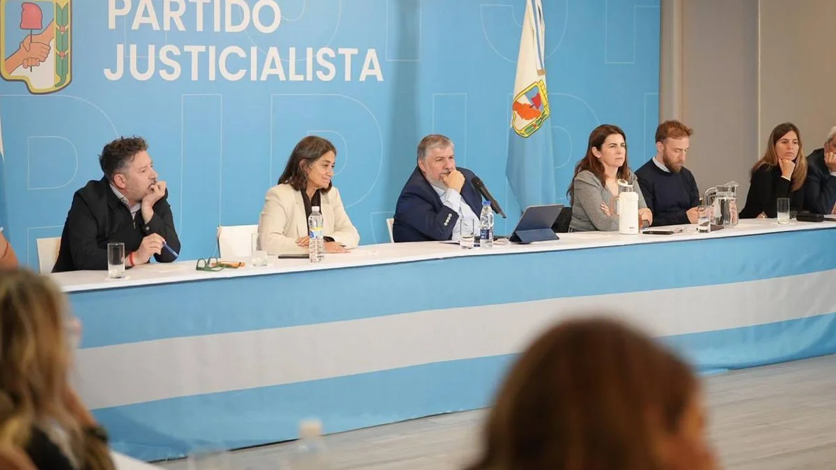 El PJ de Cristina sale a la cancha pensando en 2027
