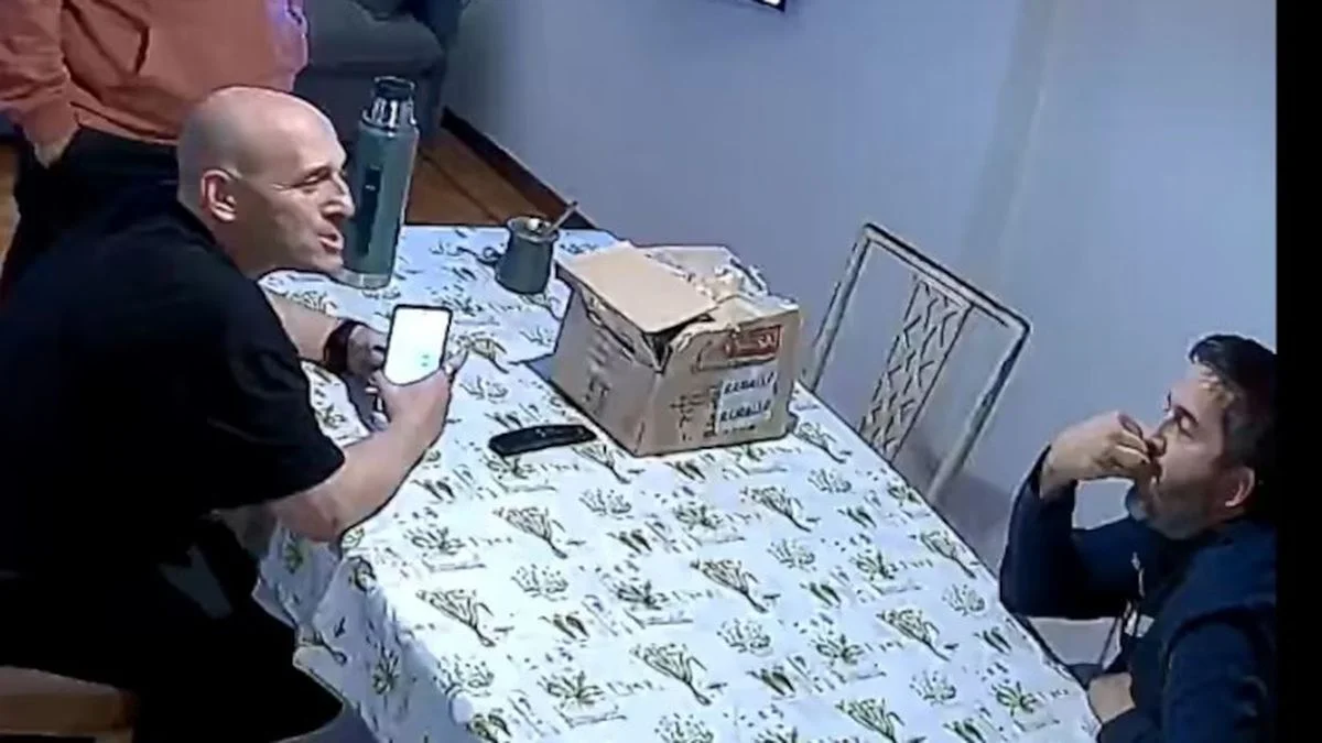 Ariel García Furfaro quedó grabado mientras pedía eliminar pruebas del fentanilo