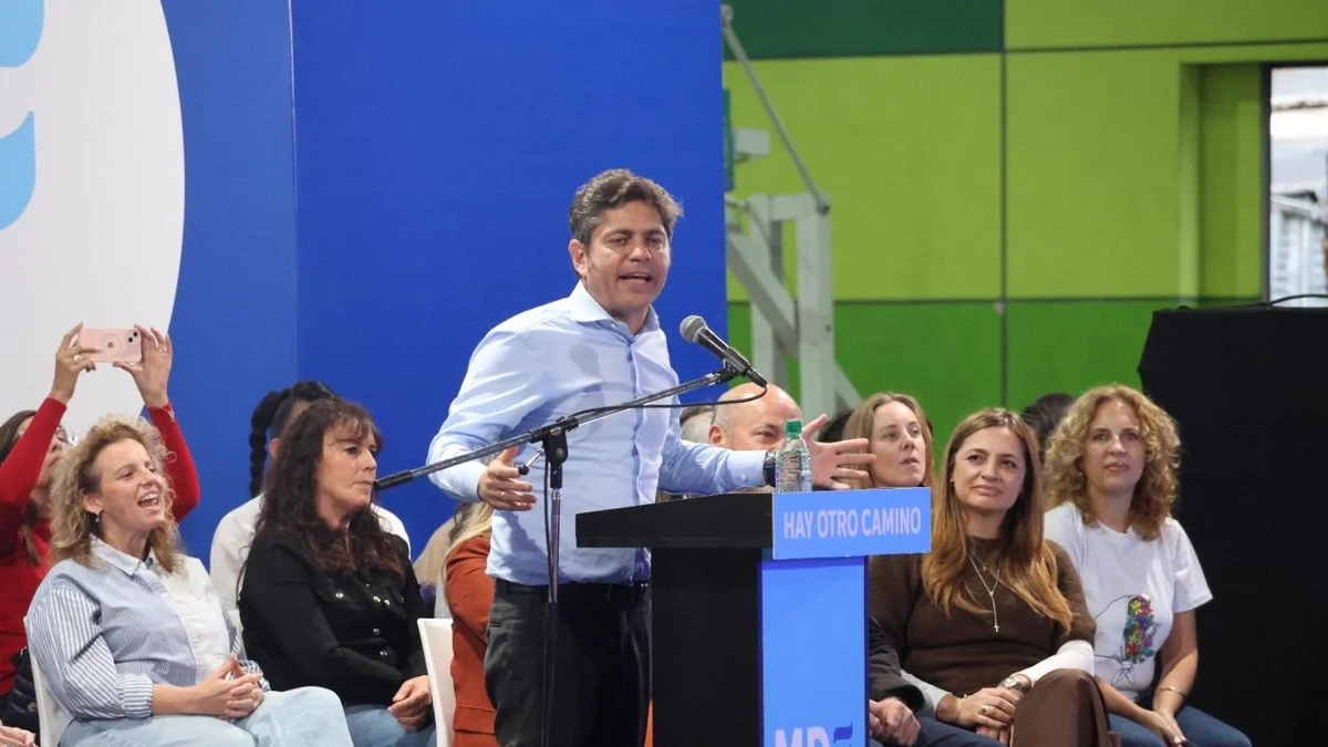 Kicillof volvió a mencionar a Cristina y pidió terminar con la interna